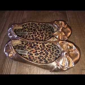 Steve Madden Girls Slip-on